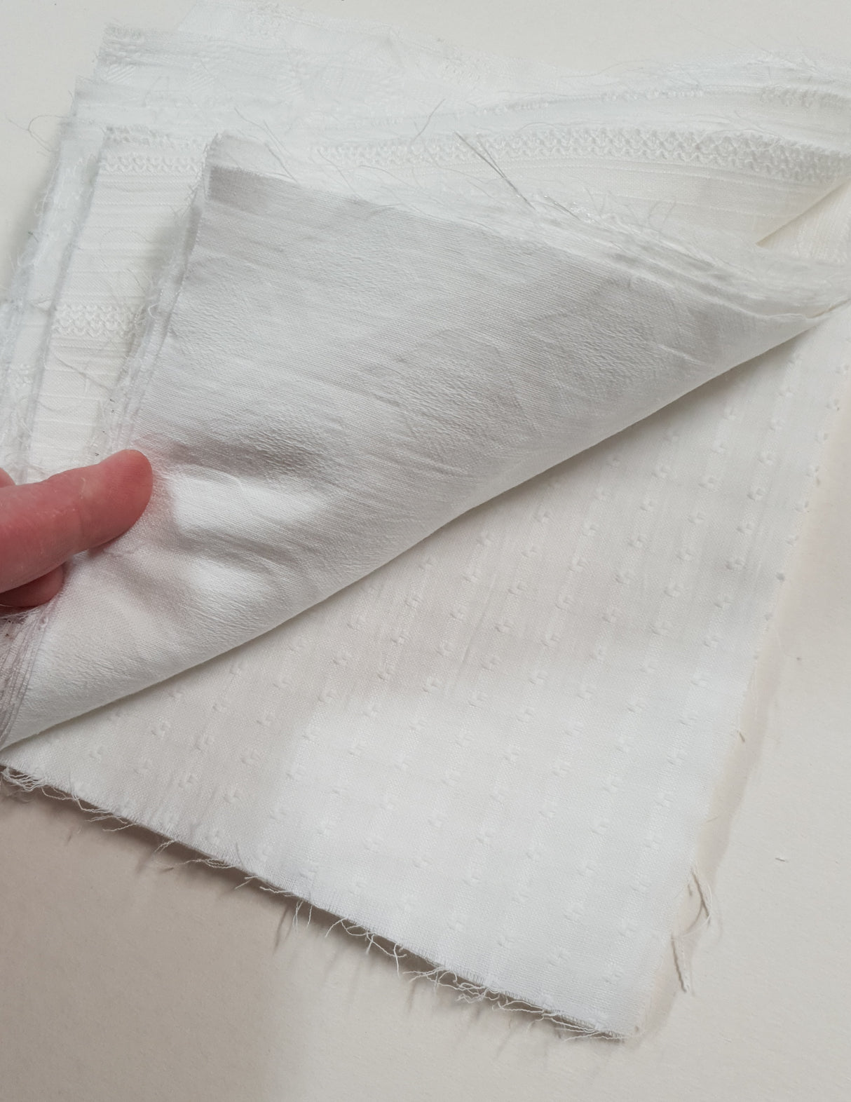 Fabric Squares Pack- White Textured - Z