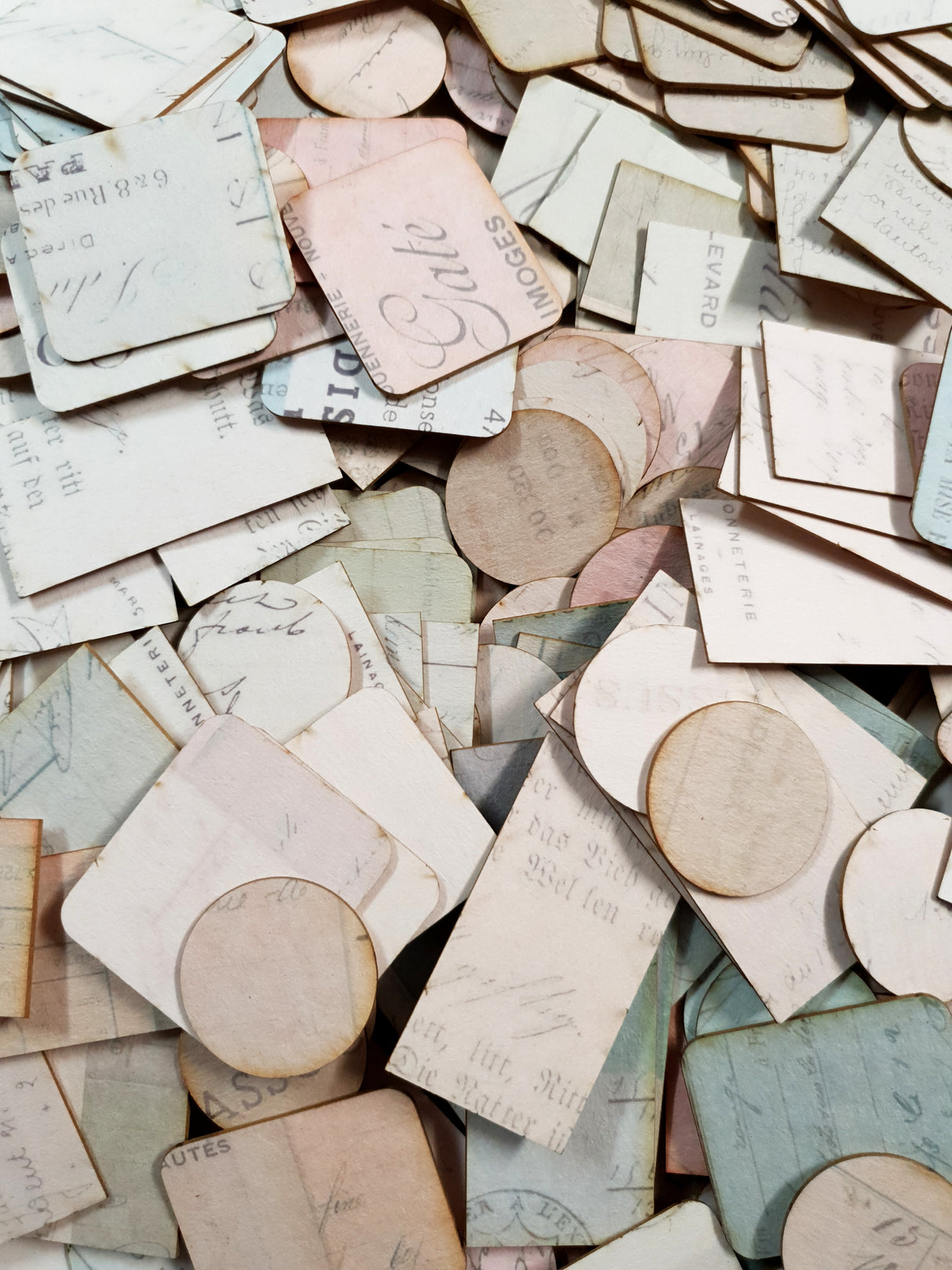Assorted Faded Fragments - Pack of 20 Pieces
