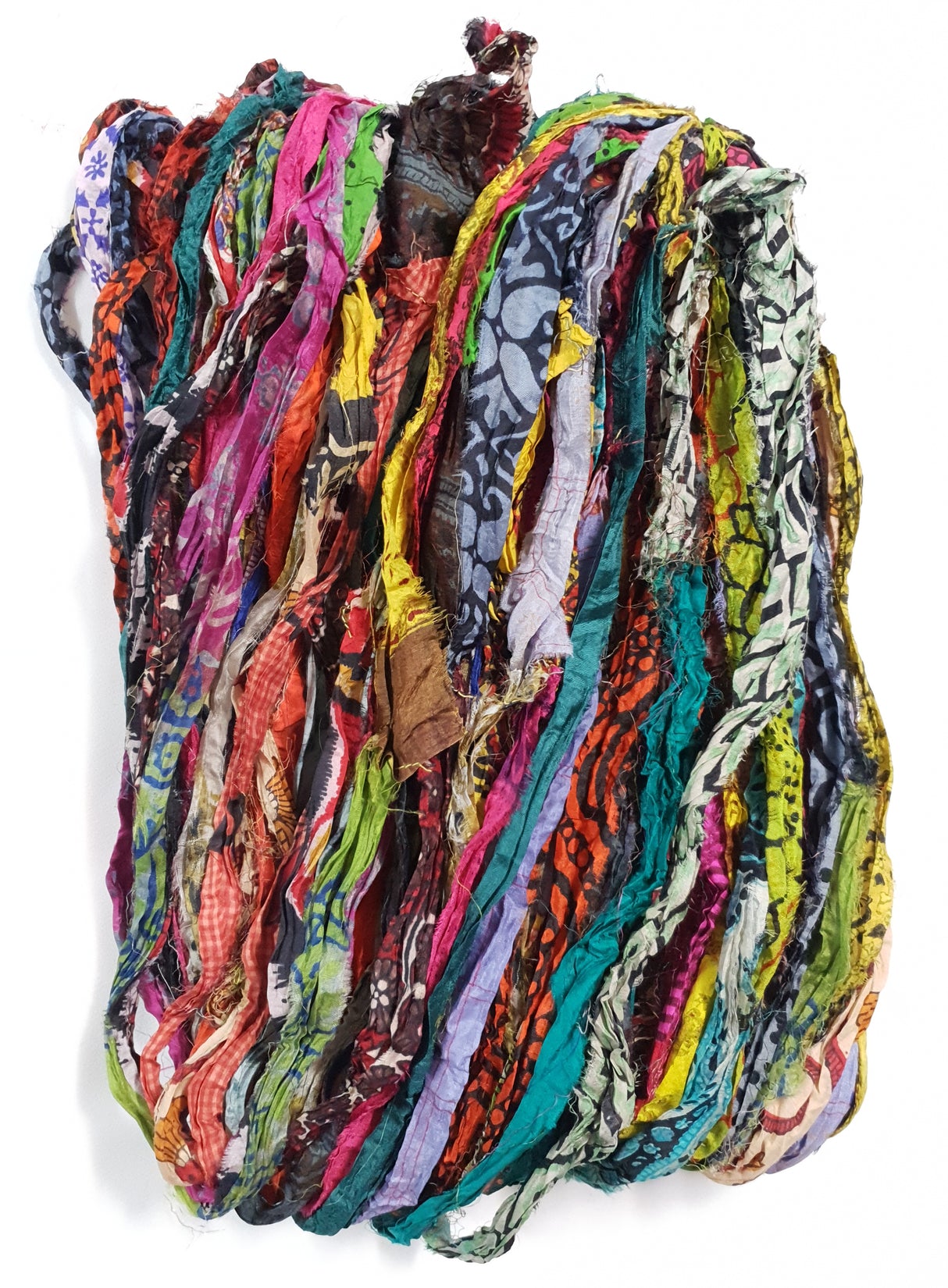 Reclaimed Sari Ribbon Hank - Unique - GI