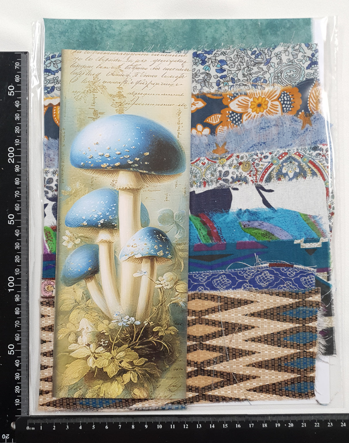 Motherloads Assorted Fabric Sampler Pack - GU
