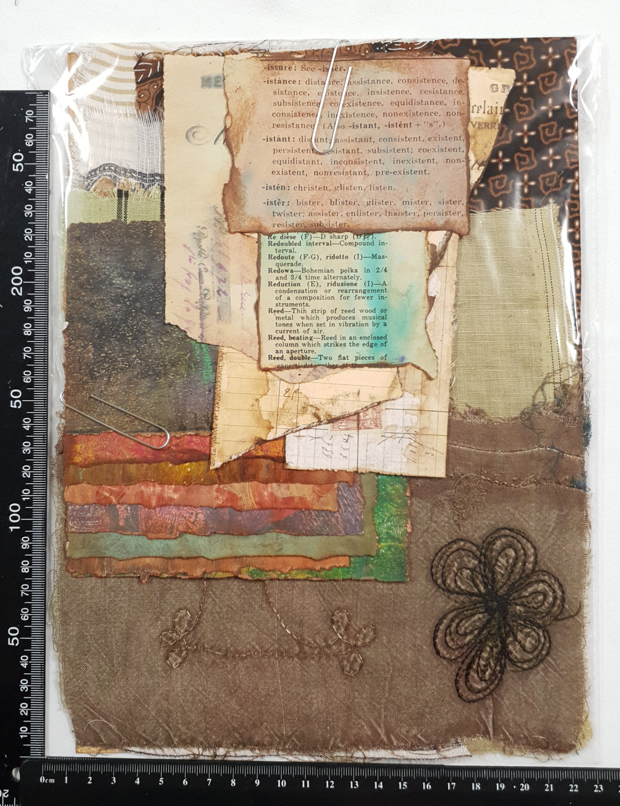Motherloads Grungy Paper and Fabric Pack - GX