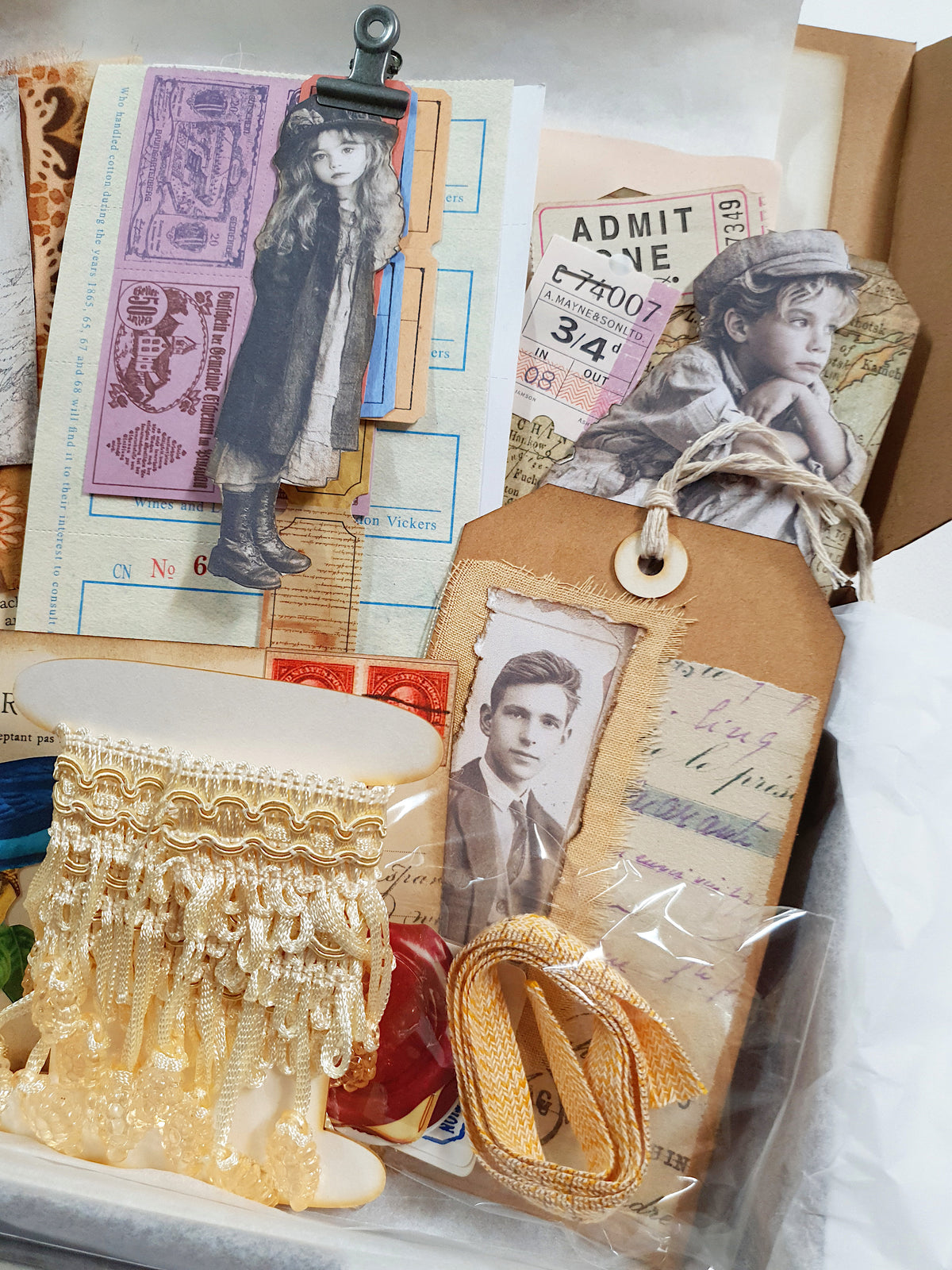 Motherloads Vintage Memories – Ephemera & Embellishment Collection - HH