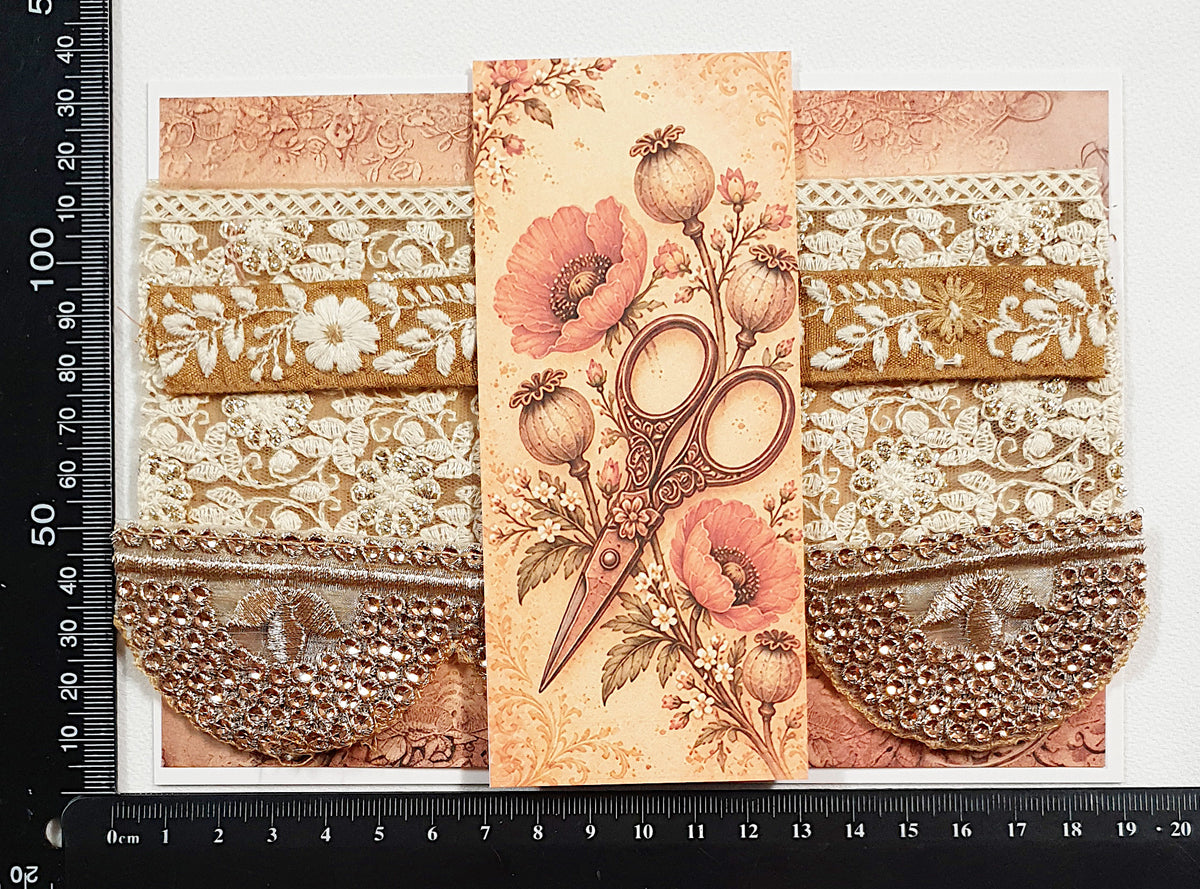 Assorted Embroidered Trim Pack - IQ