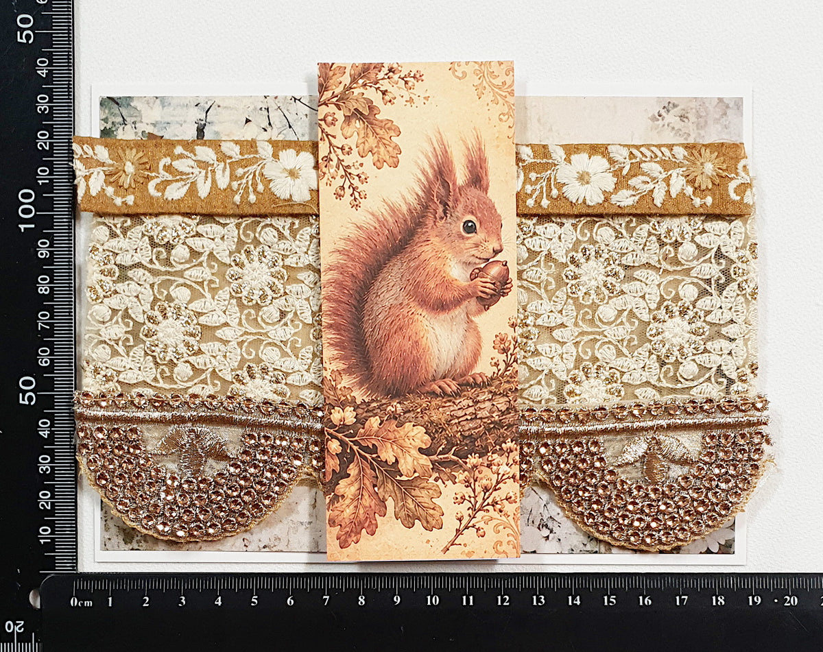Assorted Embroidered Trim Pack - IT