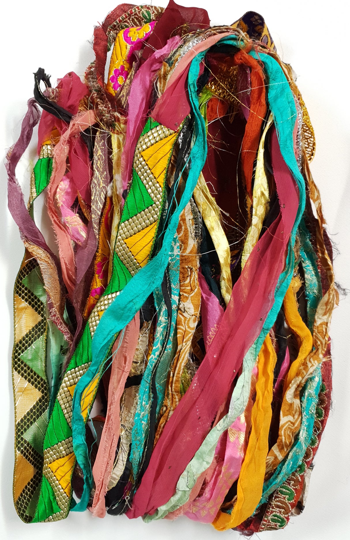 Reclaimed Sari Ribbon Hank - Unique - JL