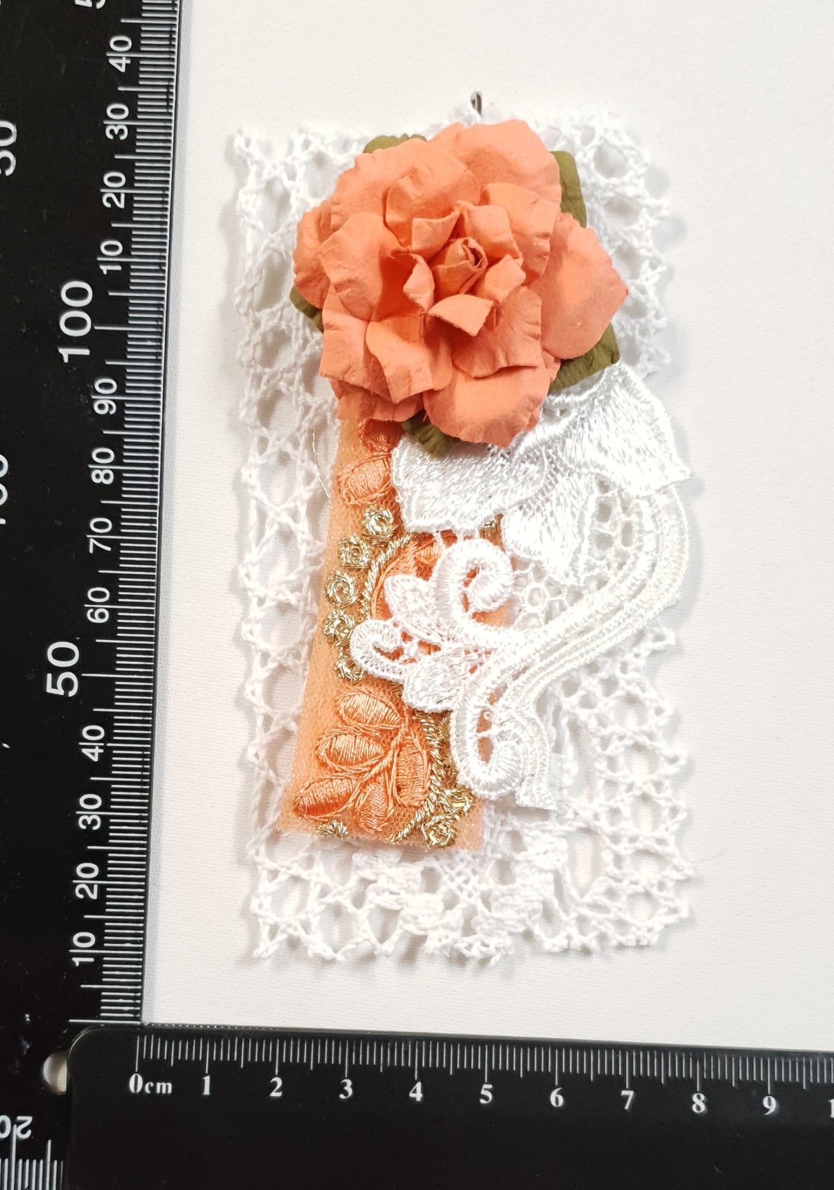 Lace Sampler - 6012