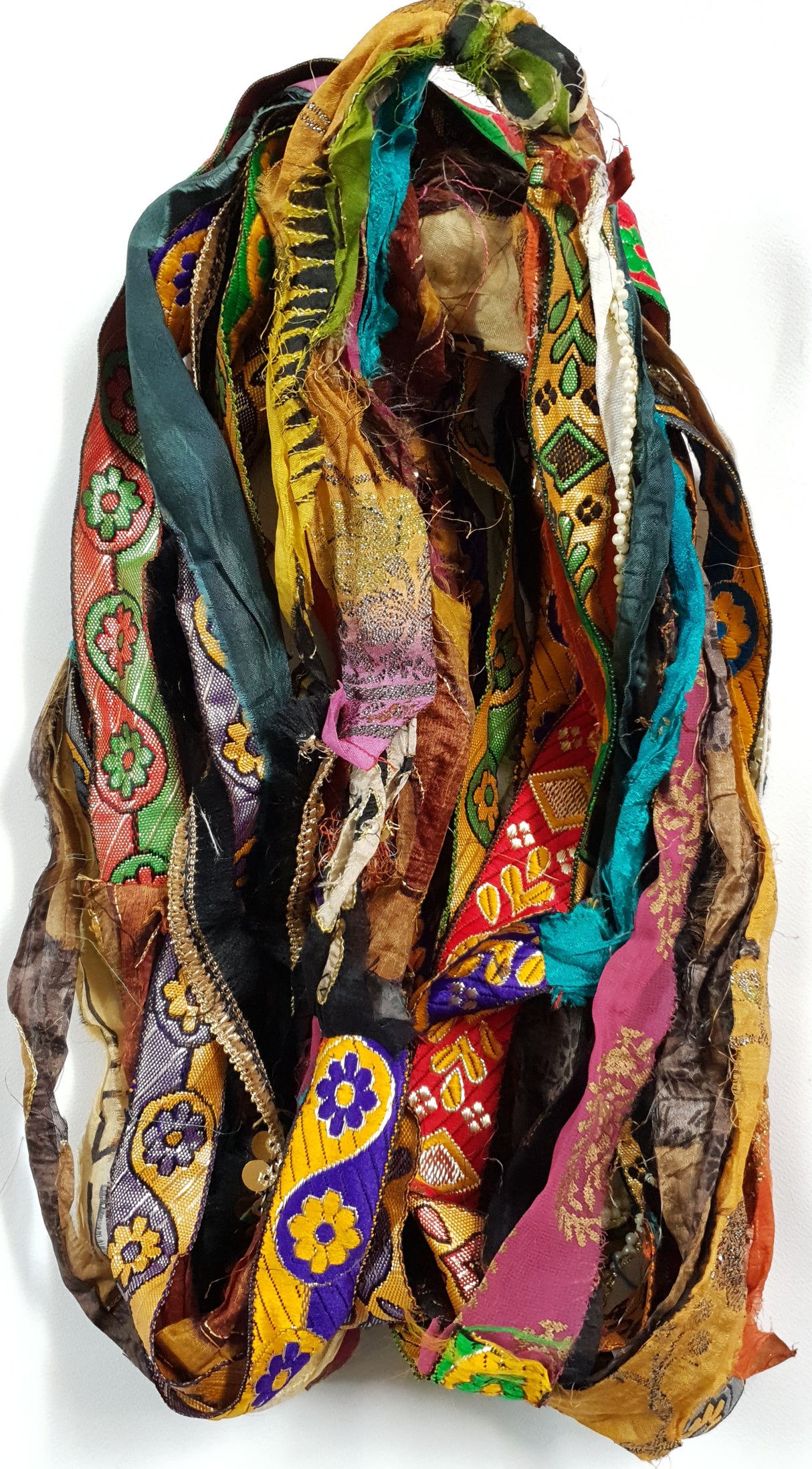 Reclaimed Sari Ribbon Hank - Unique - ME