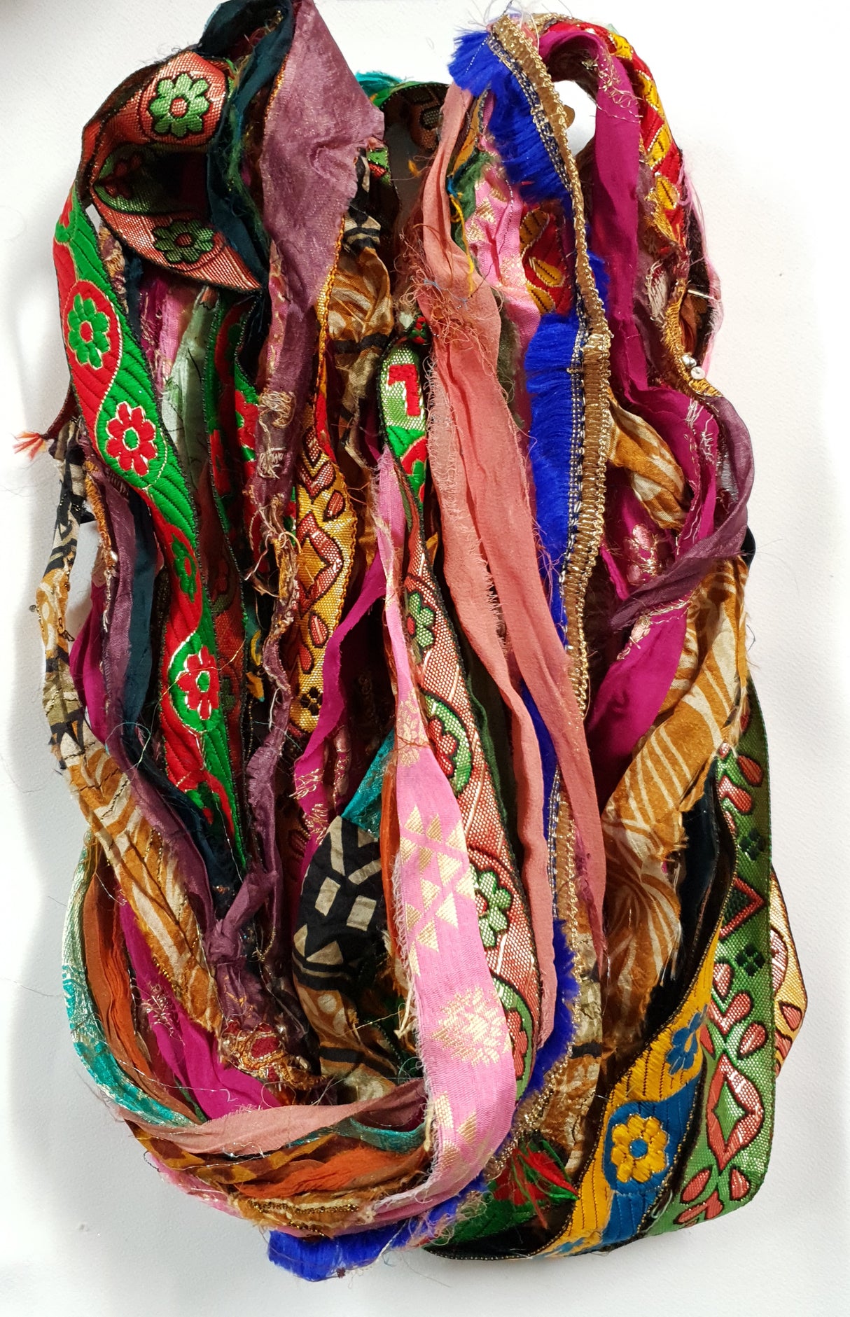 Reclaimed Sari Ribbon Hank - Unique - MJ