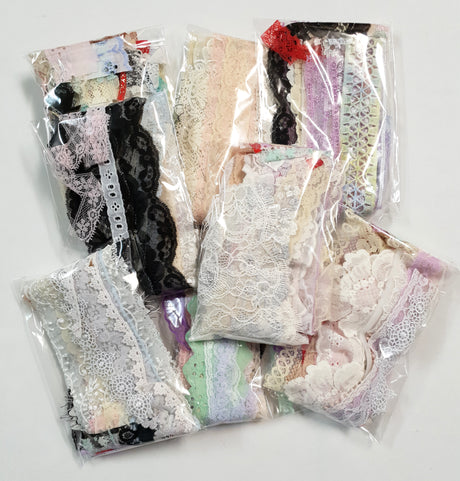 Motherloads Lace Snippets Pack - 25 Assorted Pieces