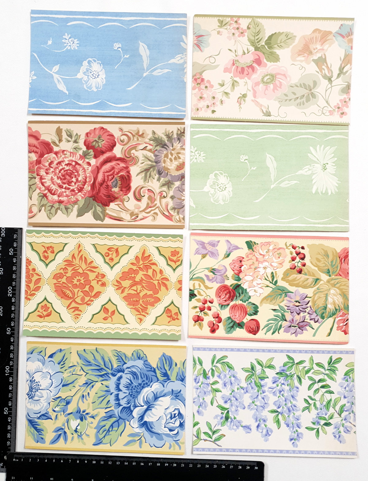Vintage Wallpaper Sampler – PO