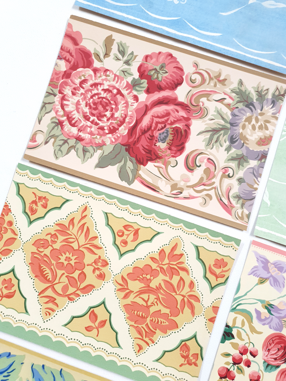 Vintage Wallpaper Sampler – PO