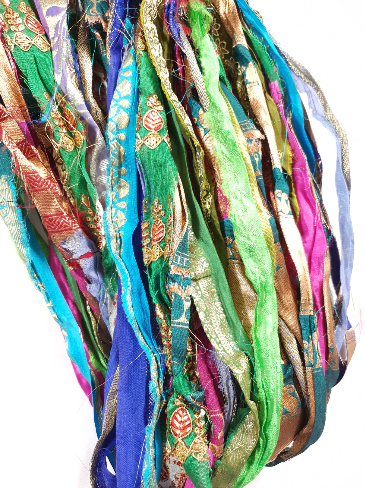 Reclaimed Sari Ribbon Hank - Unique - YC
