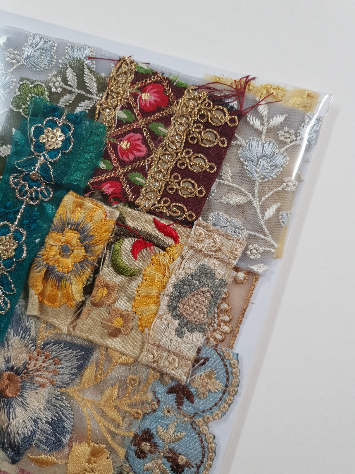 Embroidered Trim Snippets Pack - LC