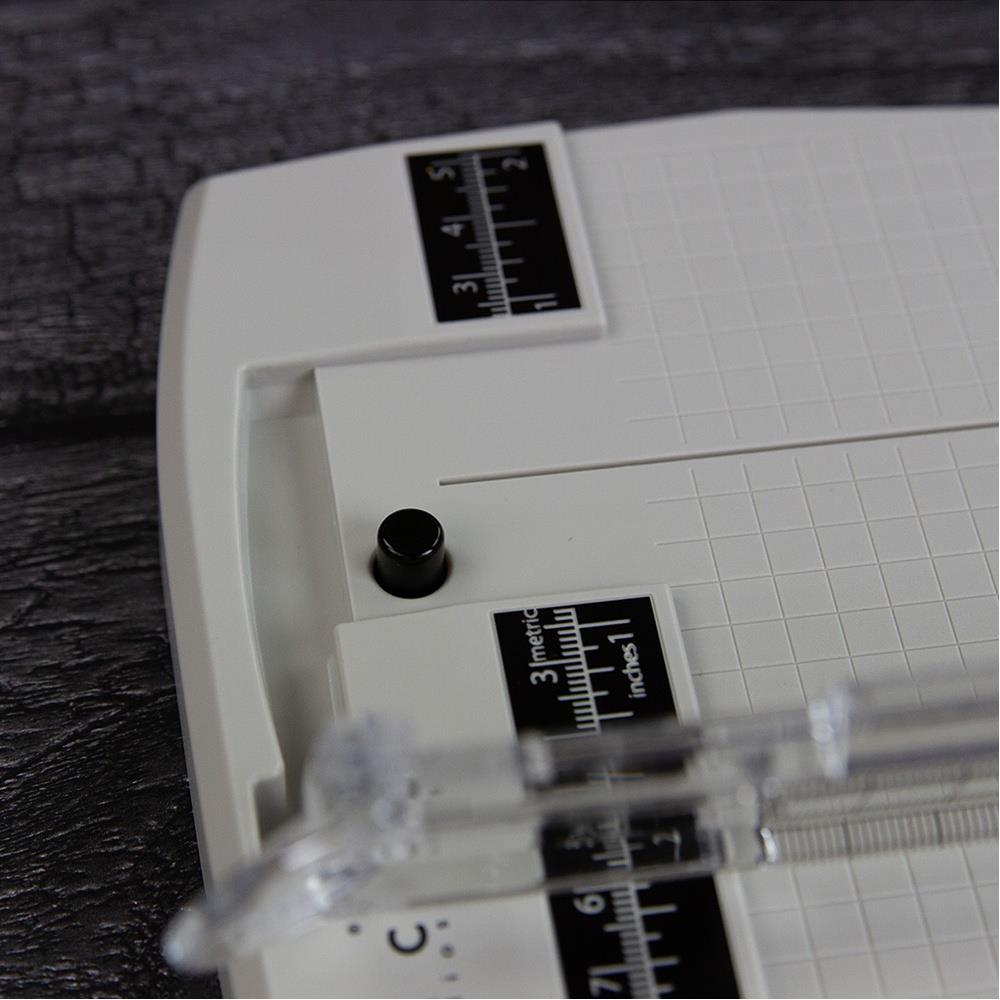 Tonic Studios - Tim Holtz - 12.5 Inch Precision Trimmer