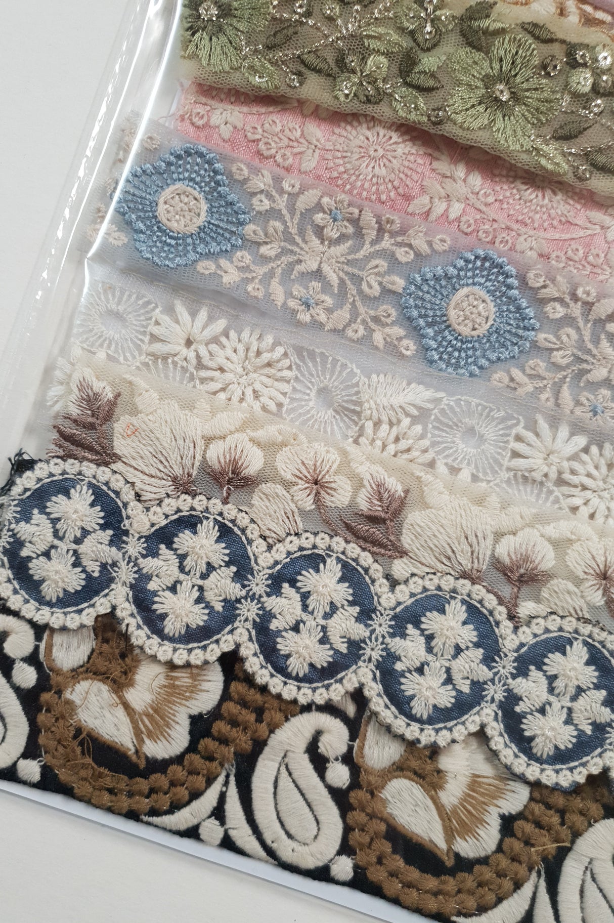 Assorted Embroidered Trim Pack - LN