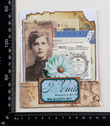 Mini Assorted Ephemera Pack - UJ