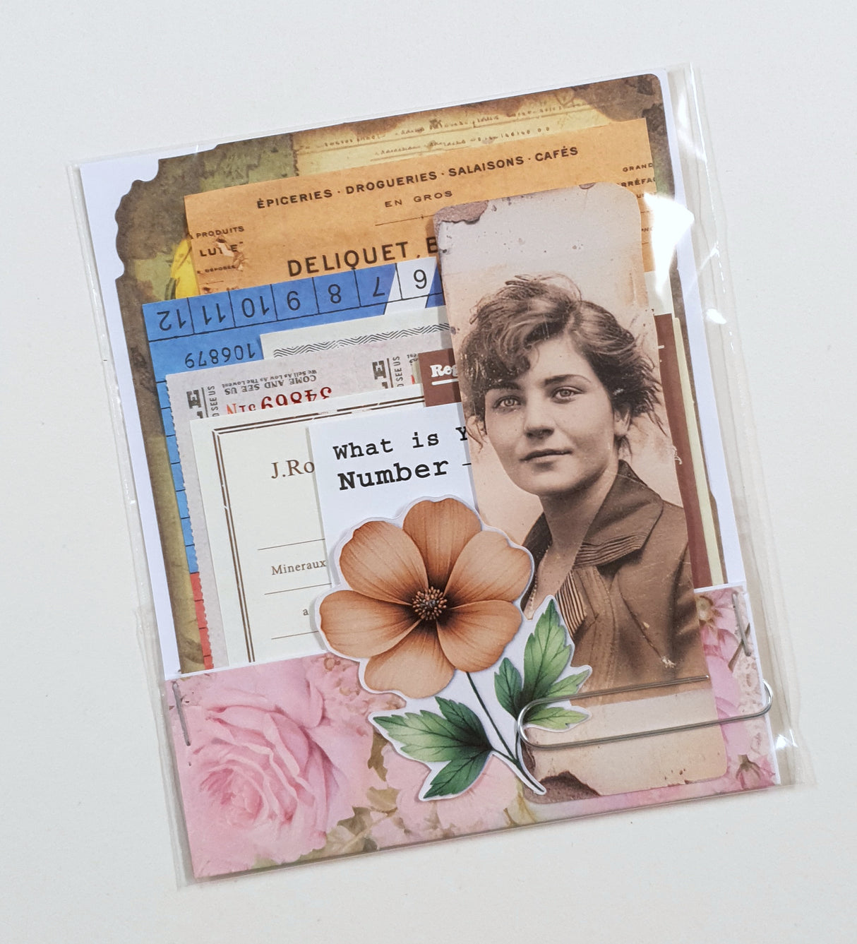 Mini Assorted Ephemera Pack - UK