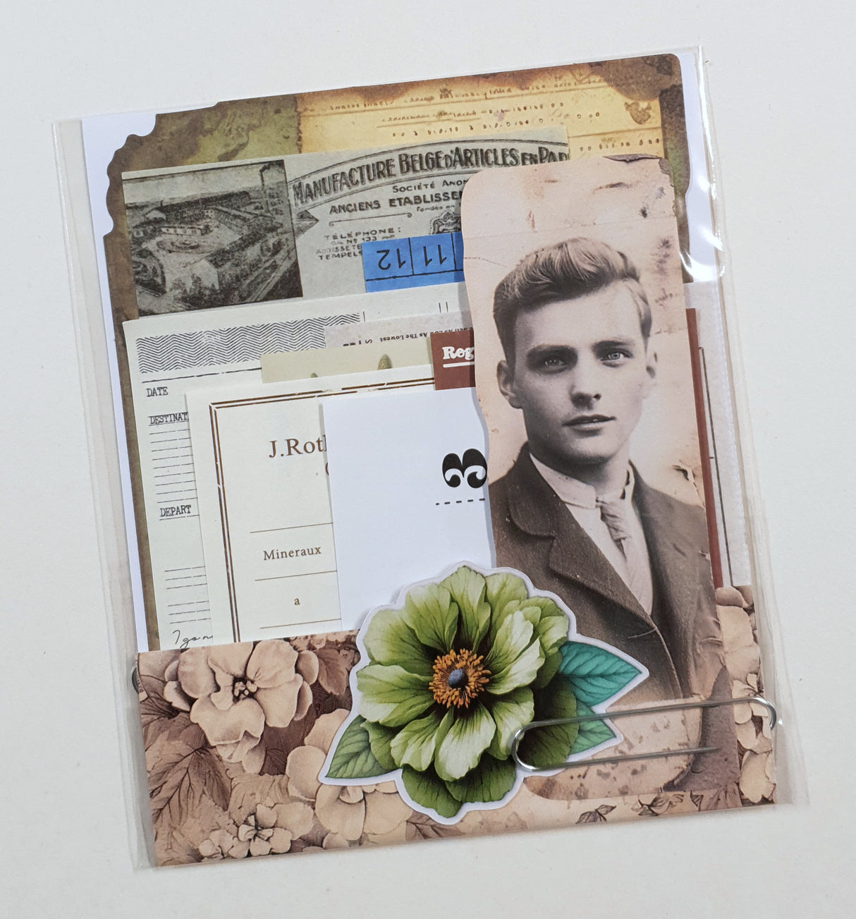 Mini Assorted Ephemera Pack - UL