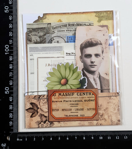 Mini Assorted Ephemera Pack - UM