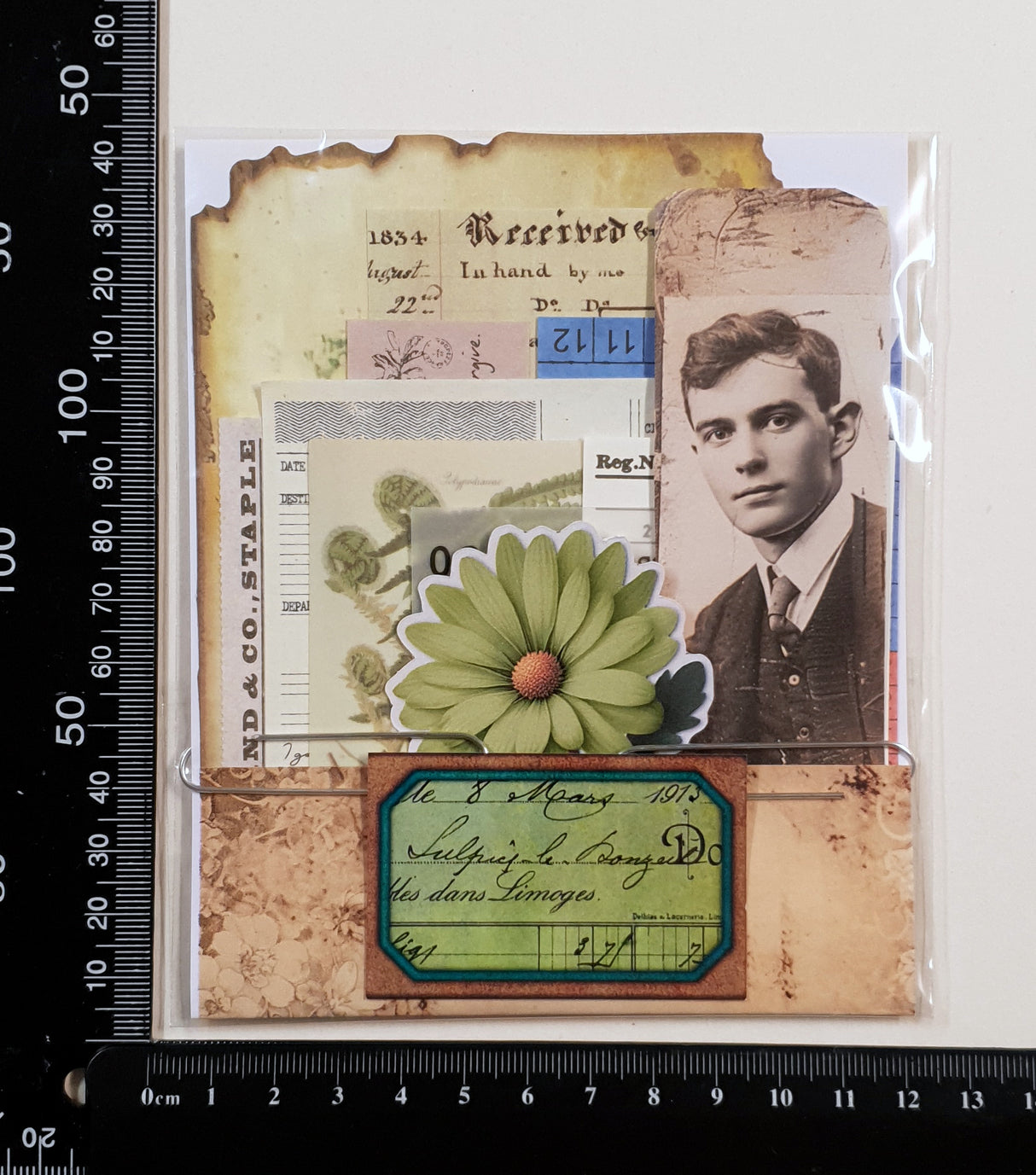 Mini Assorted Ephemera Pack - UN