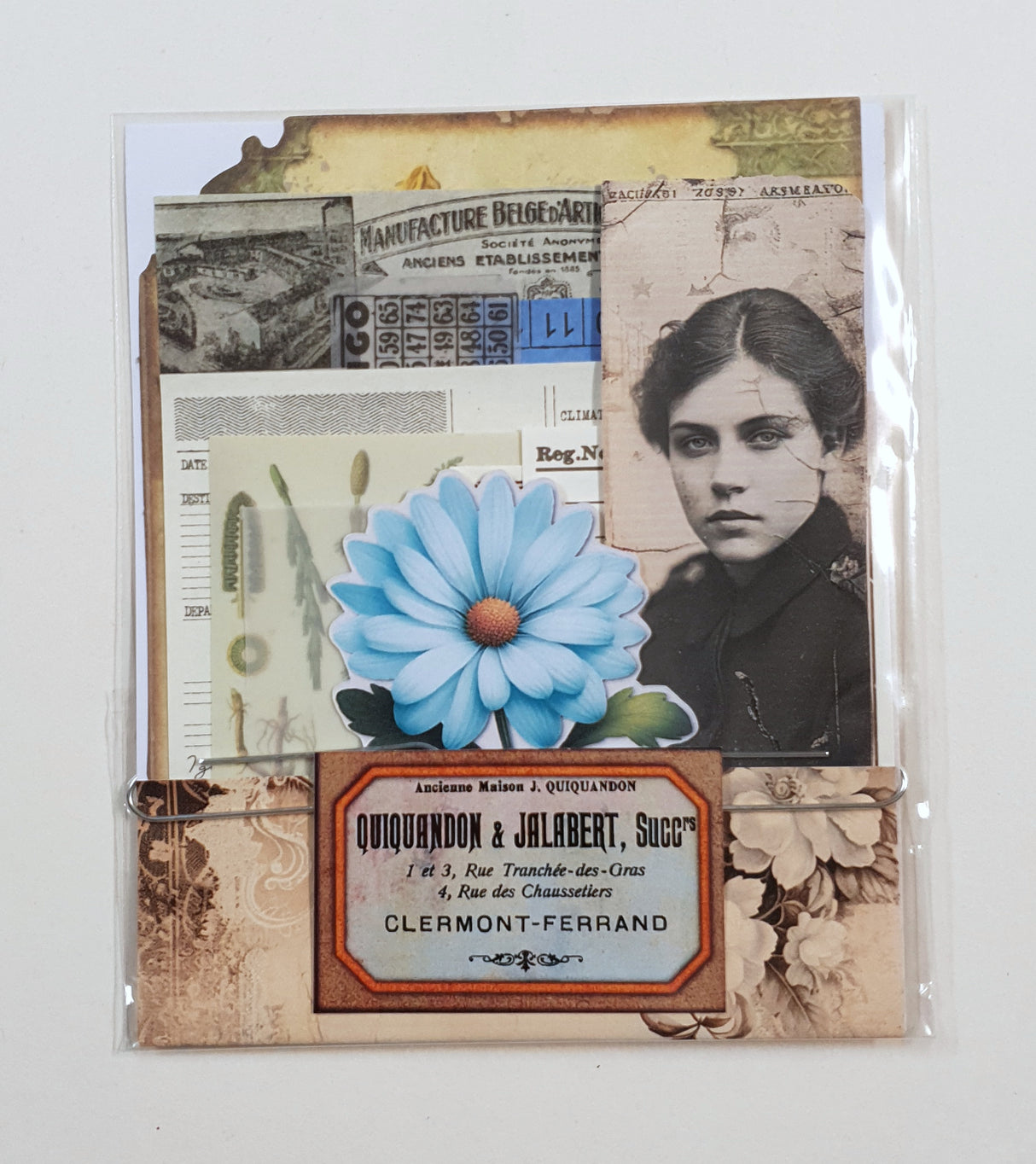 Mini Assorted Ephemera Pack - UQ