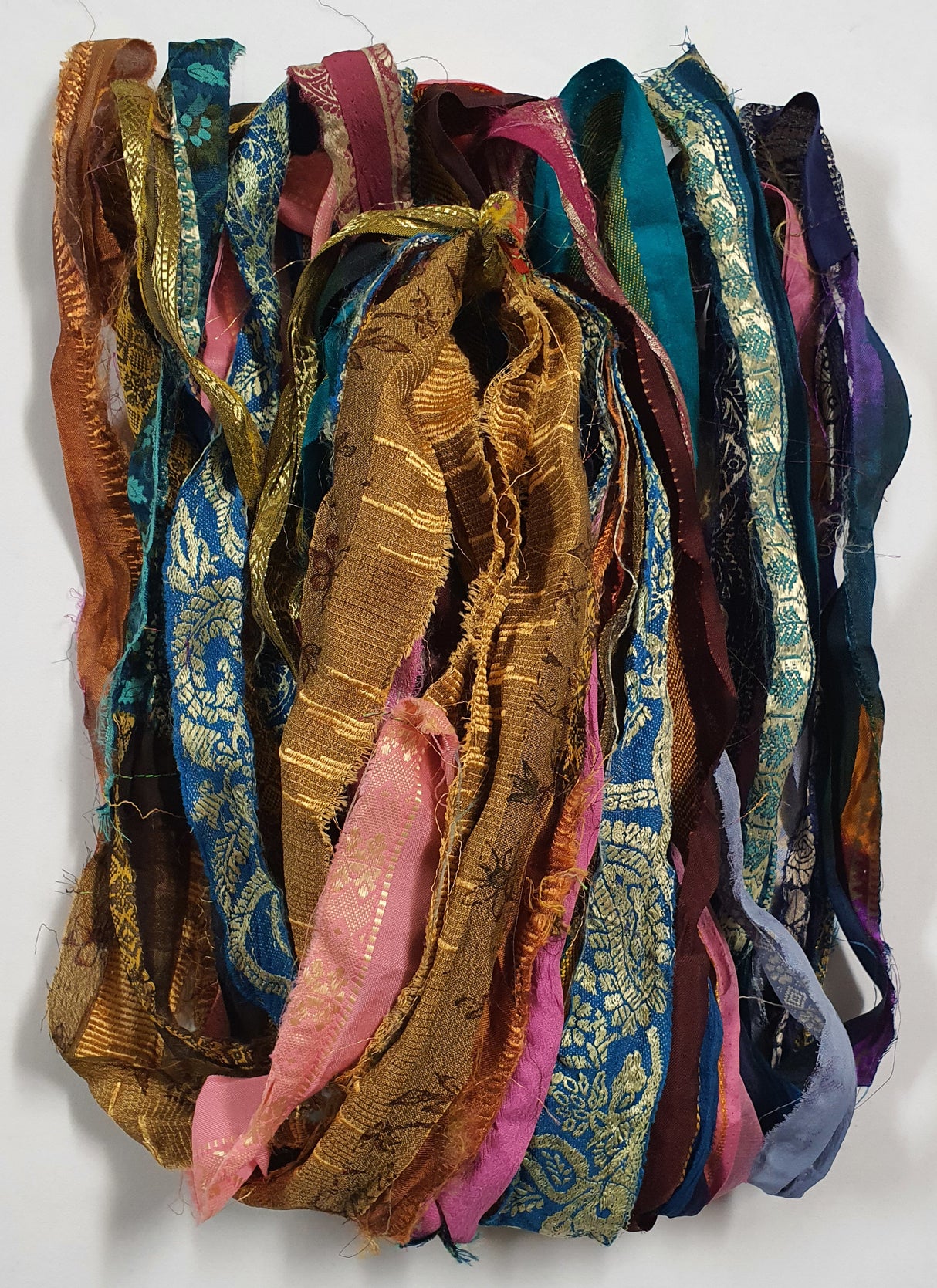 Reclaimed Sari Ribbon Hank - Unique - CP