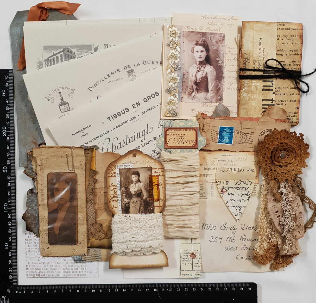 Collection Handmade Goodies & Ephemera - VF