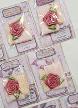Motherloads Fancy Card of Lace - VU - Picked at Random
