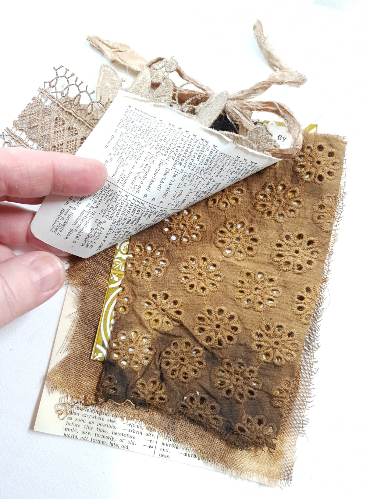 Motherloads Grungy Scrap Sampler - VY - Picked at Random