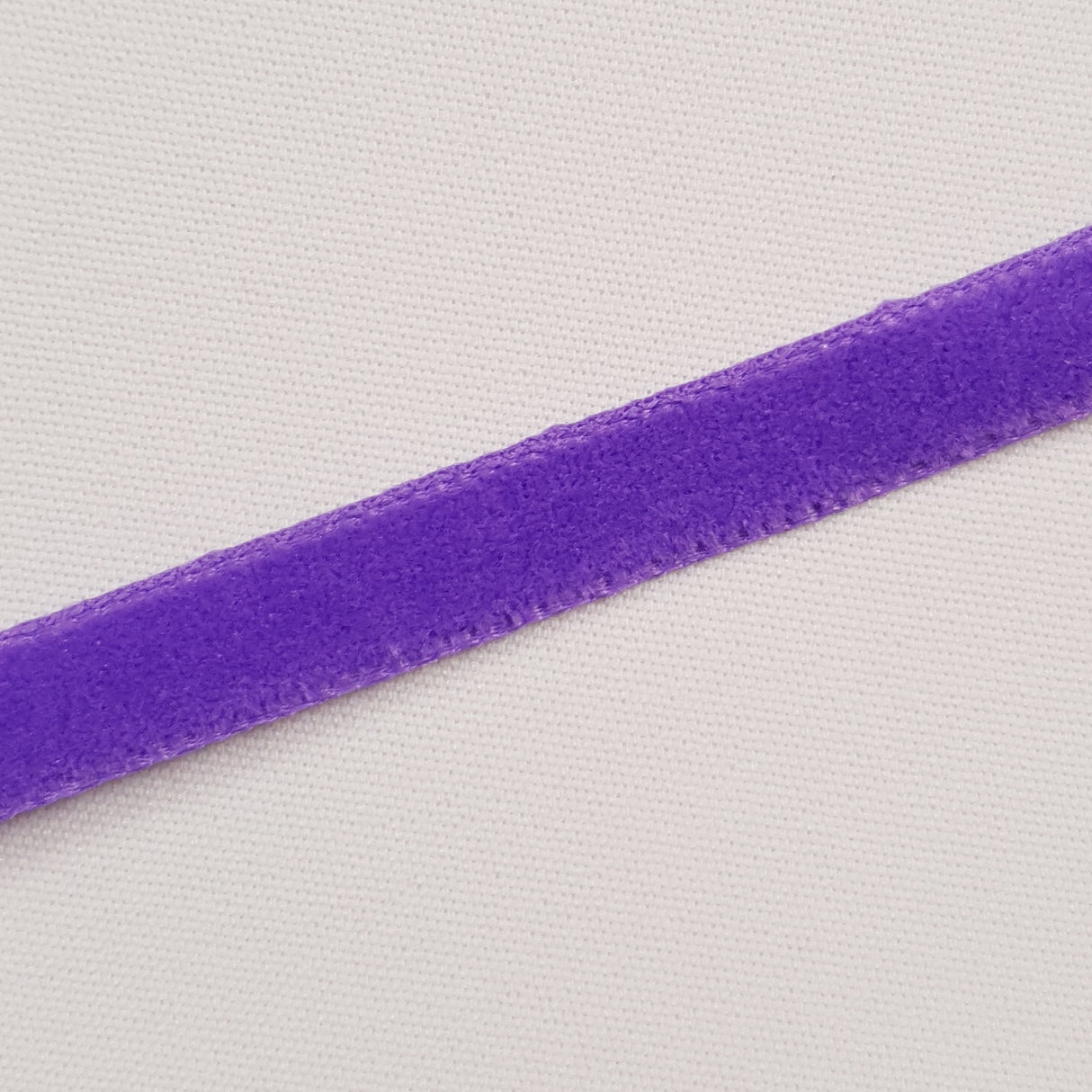 Purple Velvet Ribbon - 8040