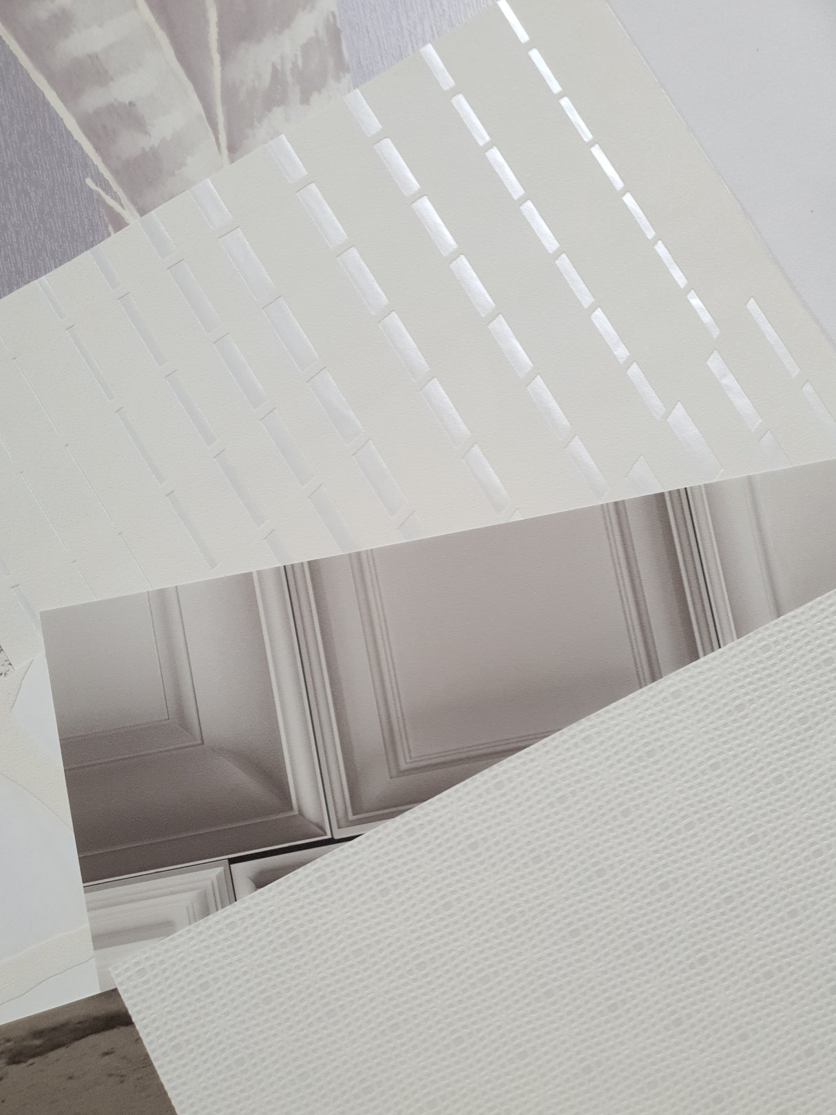 Assorted Wallpaper Pack - ZU