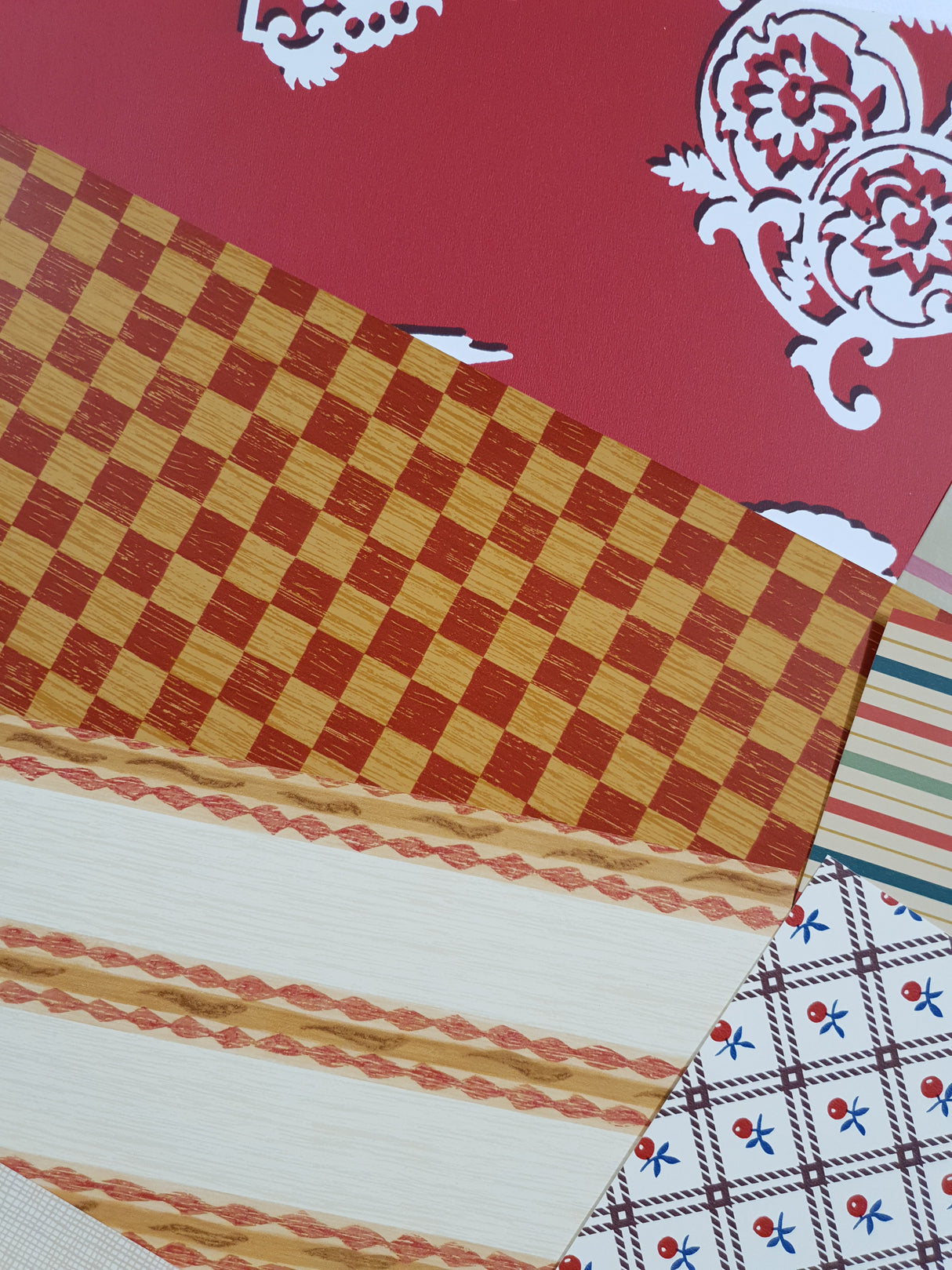 Assorted Wallpaper Pack - ZW