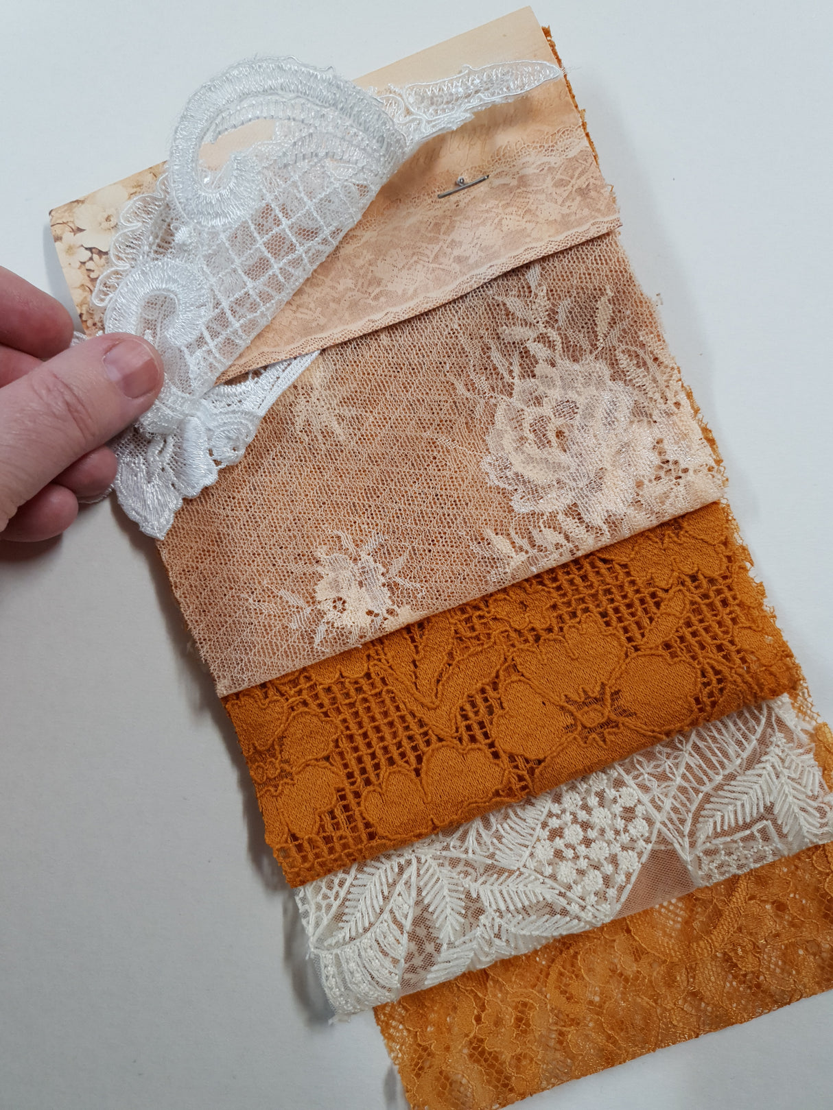 Luxury Lace Sampler - XY