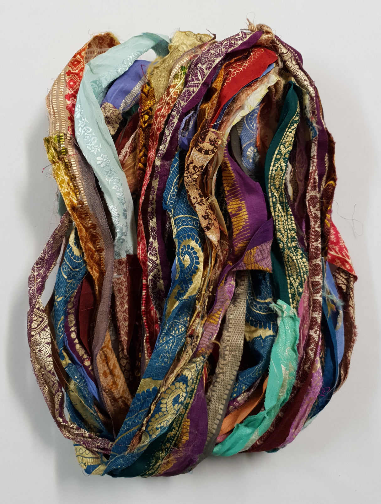 Reclaimed Sari Ribbon Hank - Unique - YU