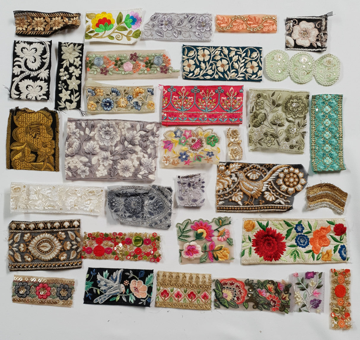 Assorted Embroidered Trim Scraps Pack - ZB