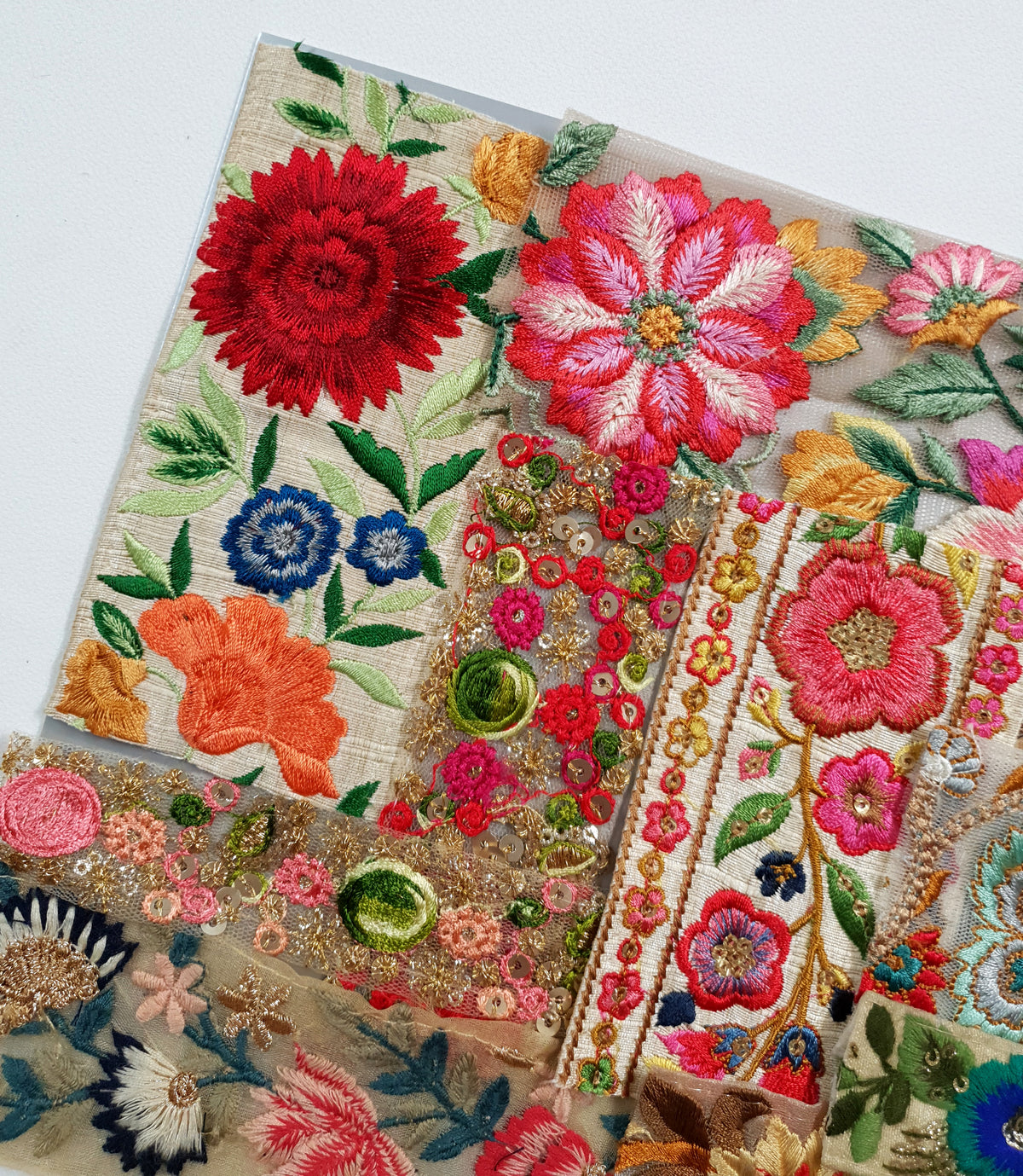 Assorted Embroidered Trim Scraps Pack - ZE