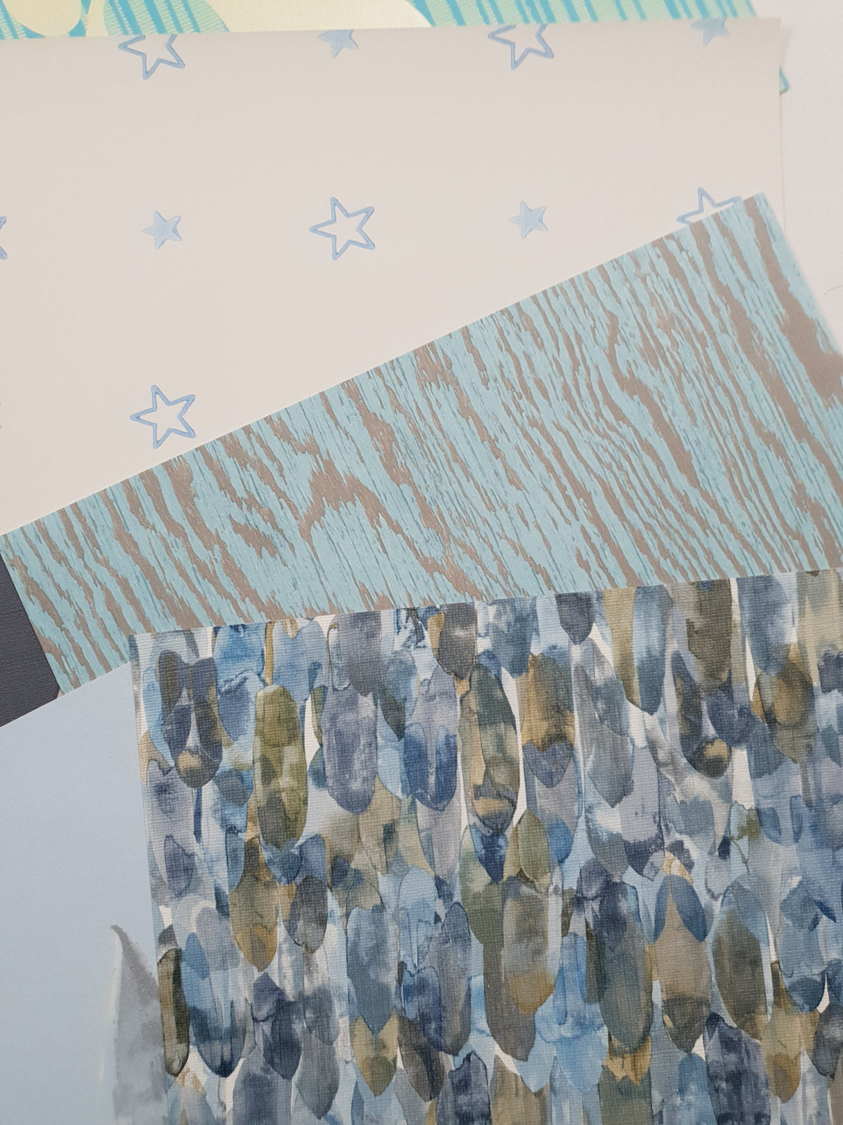 Assorted Wallpaper Pack - ZL