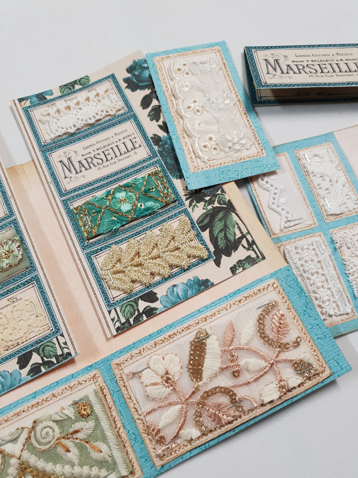 Floral Fabric Sampler Folio - ZQ