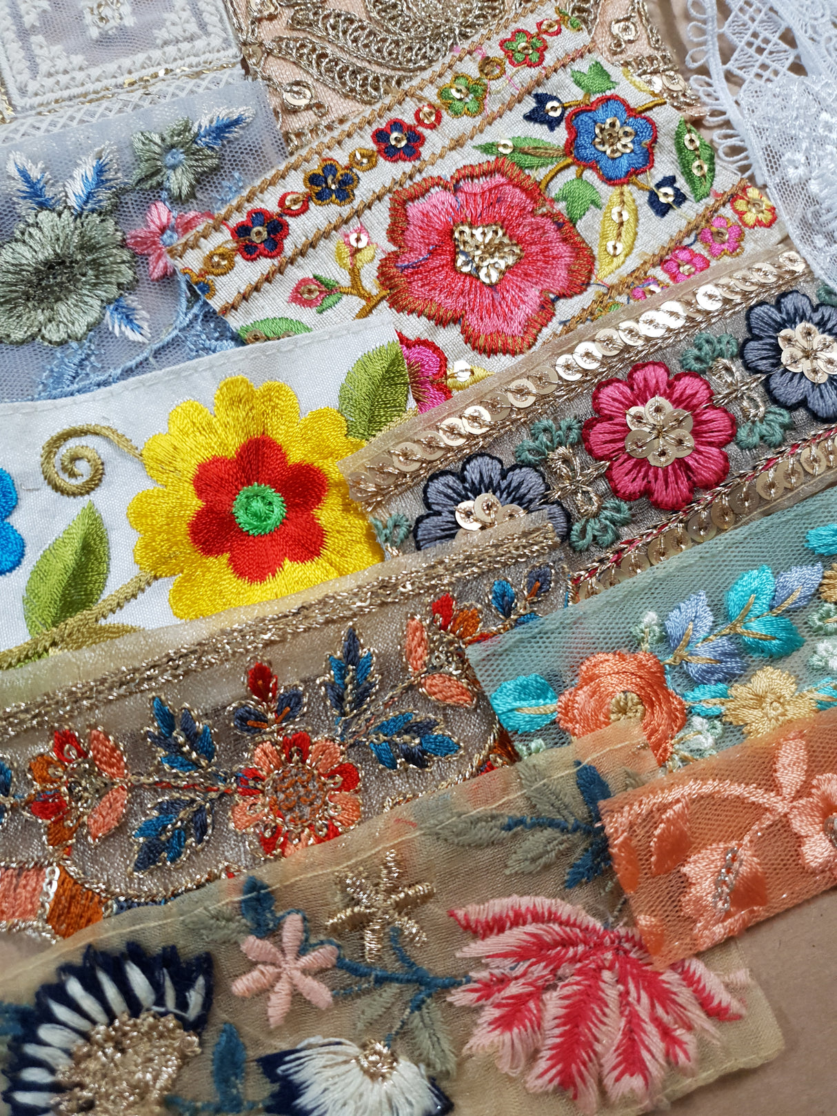 Lace & Trim Snippets Pack - 4001