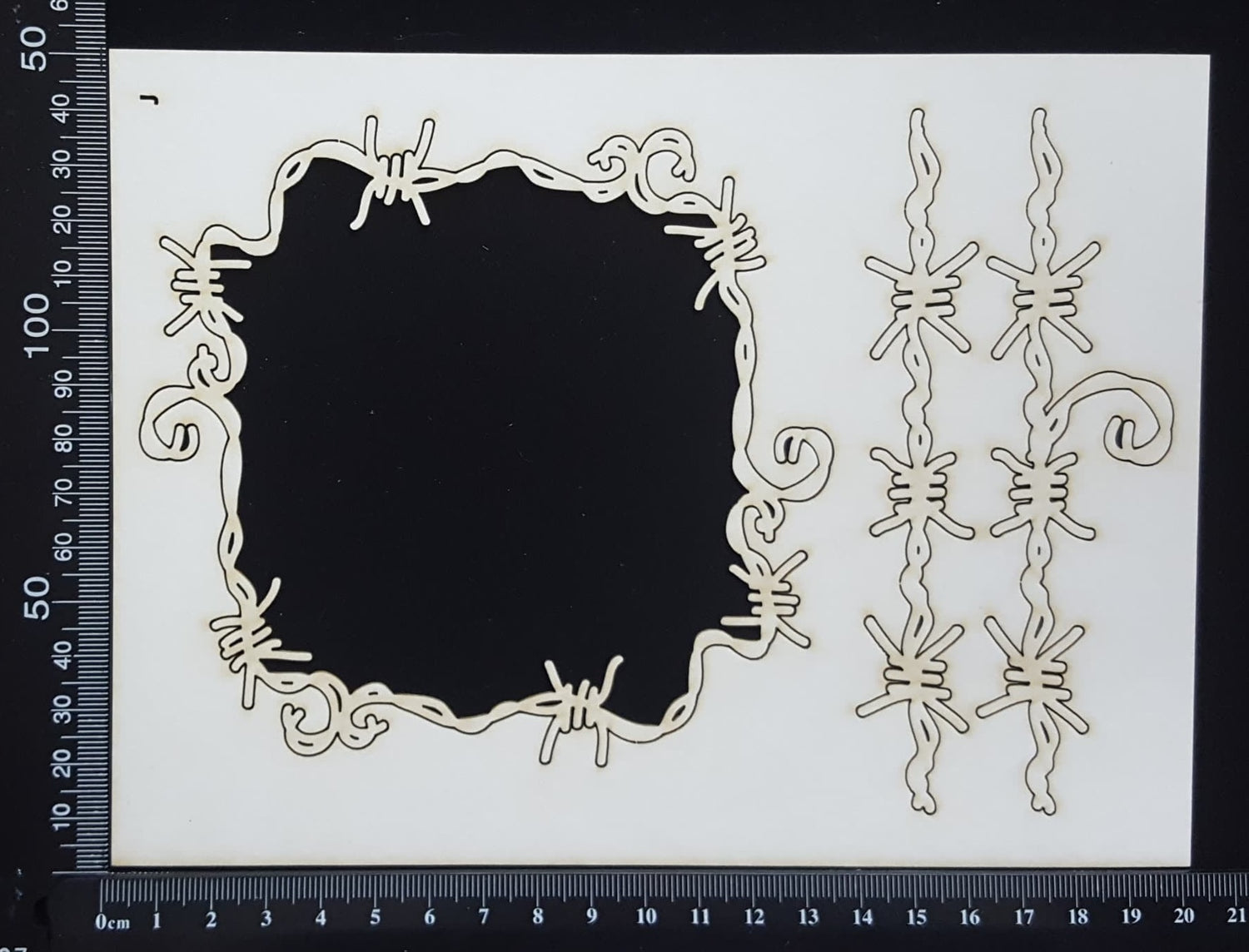 Barbed Wire Frame Set - J - White Chipboard
