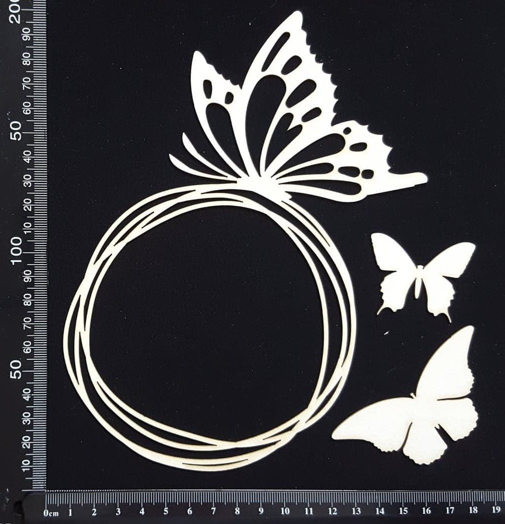 Butterfly Frame - B - Large - White Chipboard