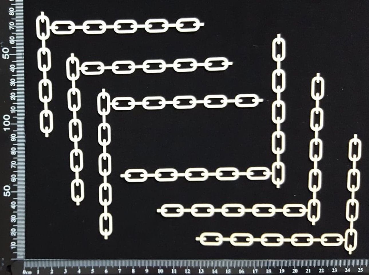 Chain Corners - White Chipboard
