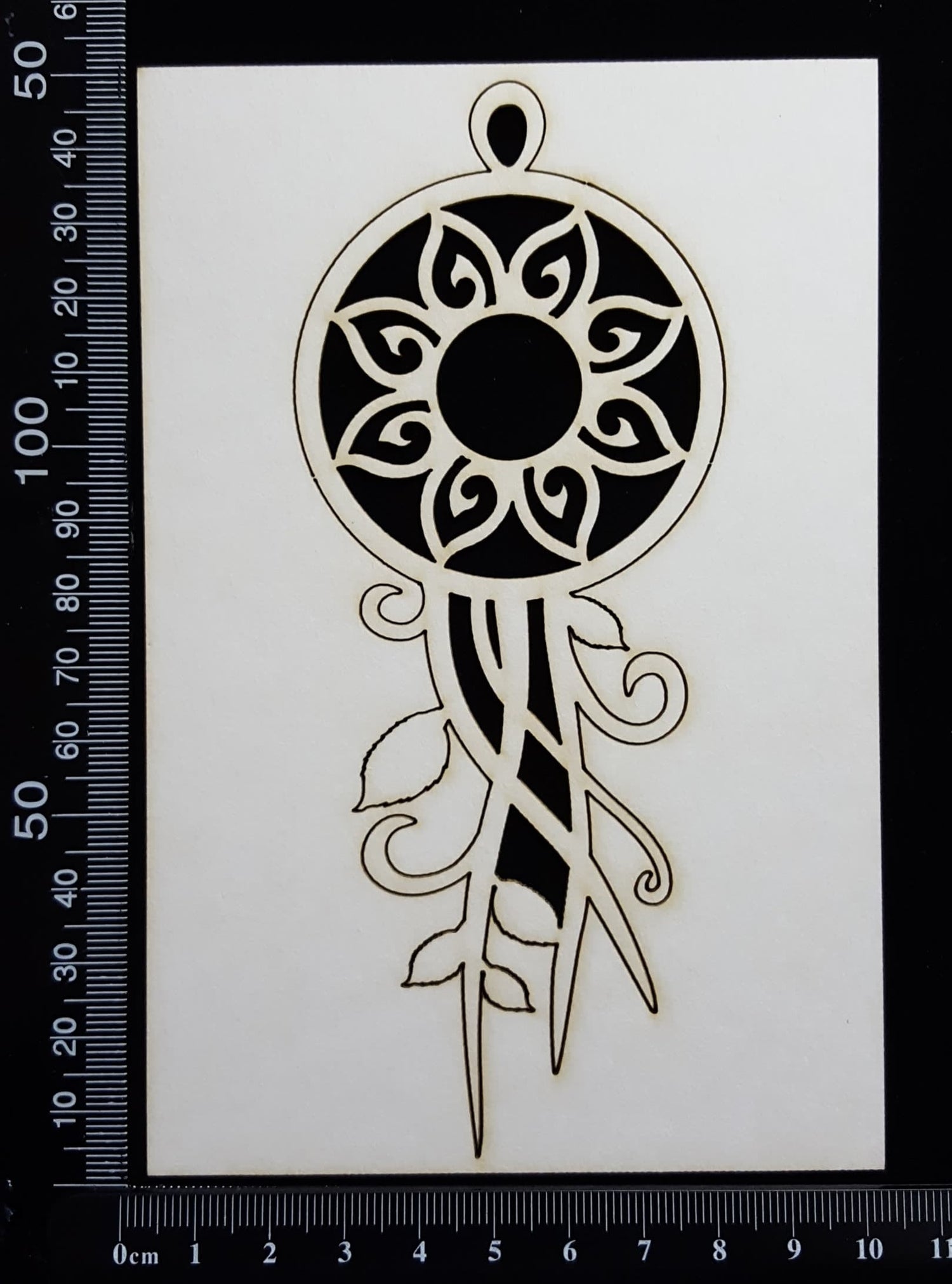 Dreamcatcher - D - White Chipboard
