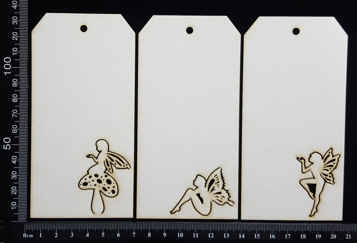 Fantasy Tags Set - Medium - D - White Chipboard