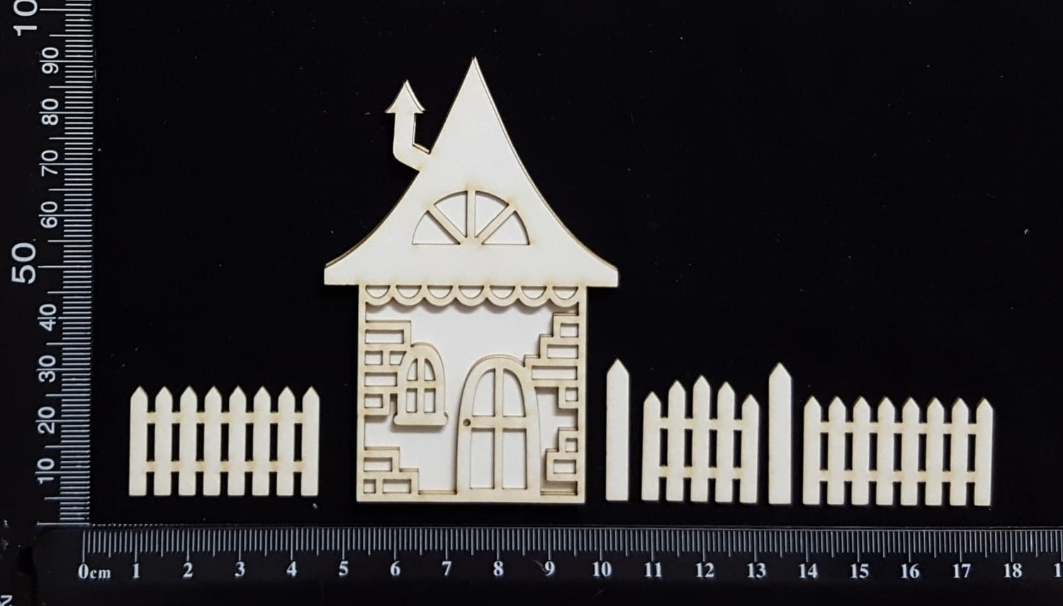 Layered Detailed House Set - O - Large - White Chipboard