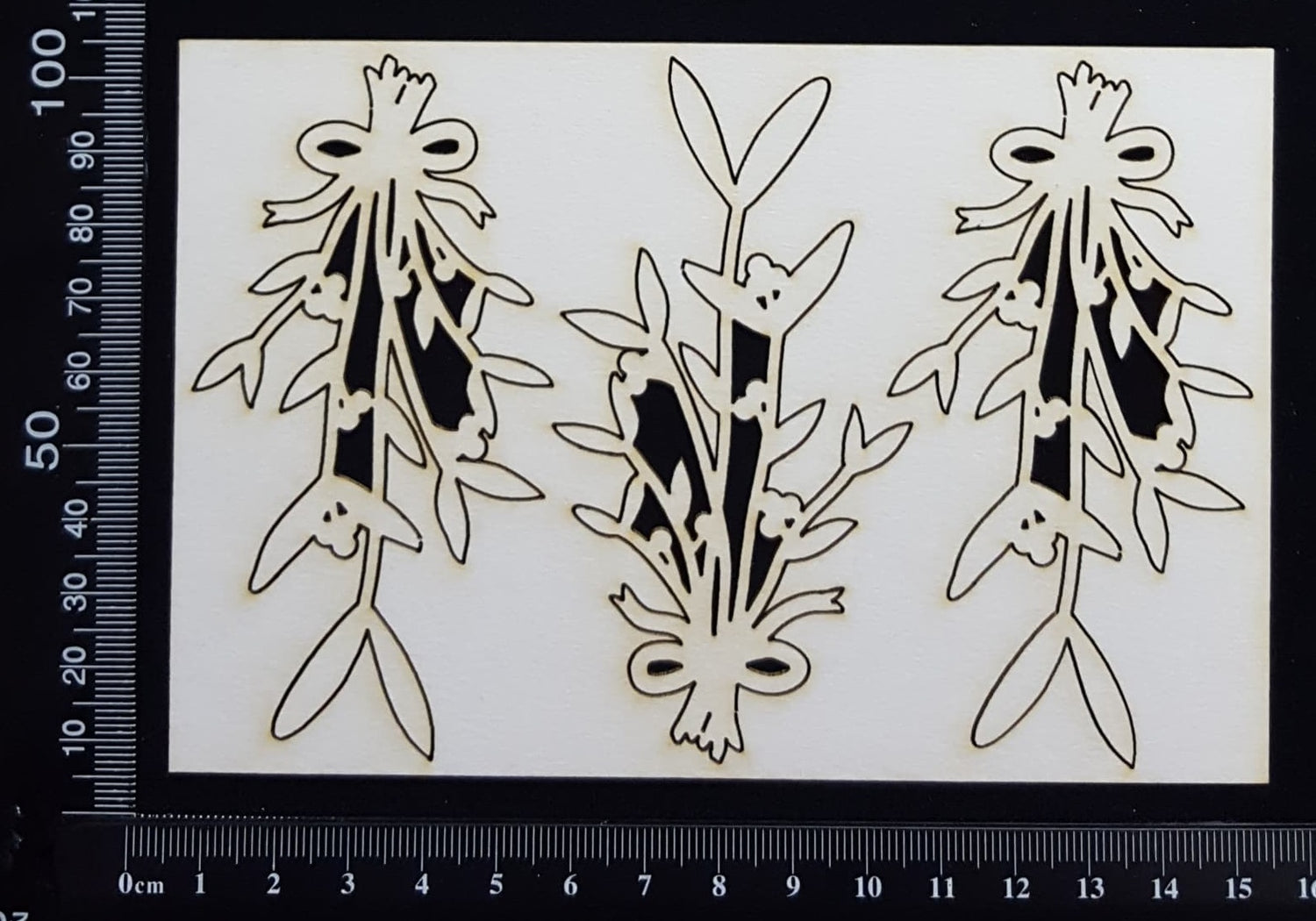 Mistletoe Set - A - Small - White Chipboard