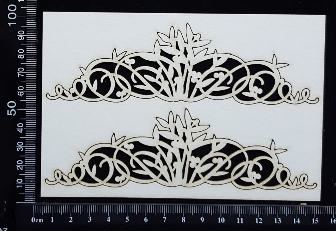 Mistletoe Borders - Small - White Chipboard