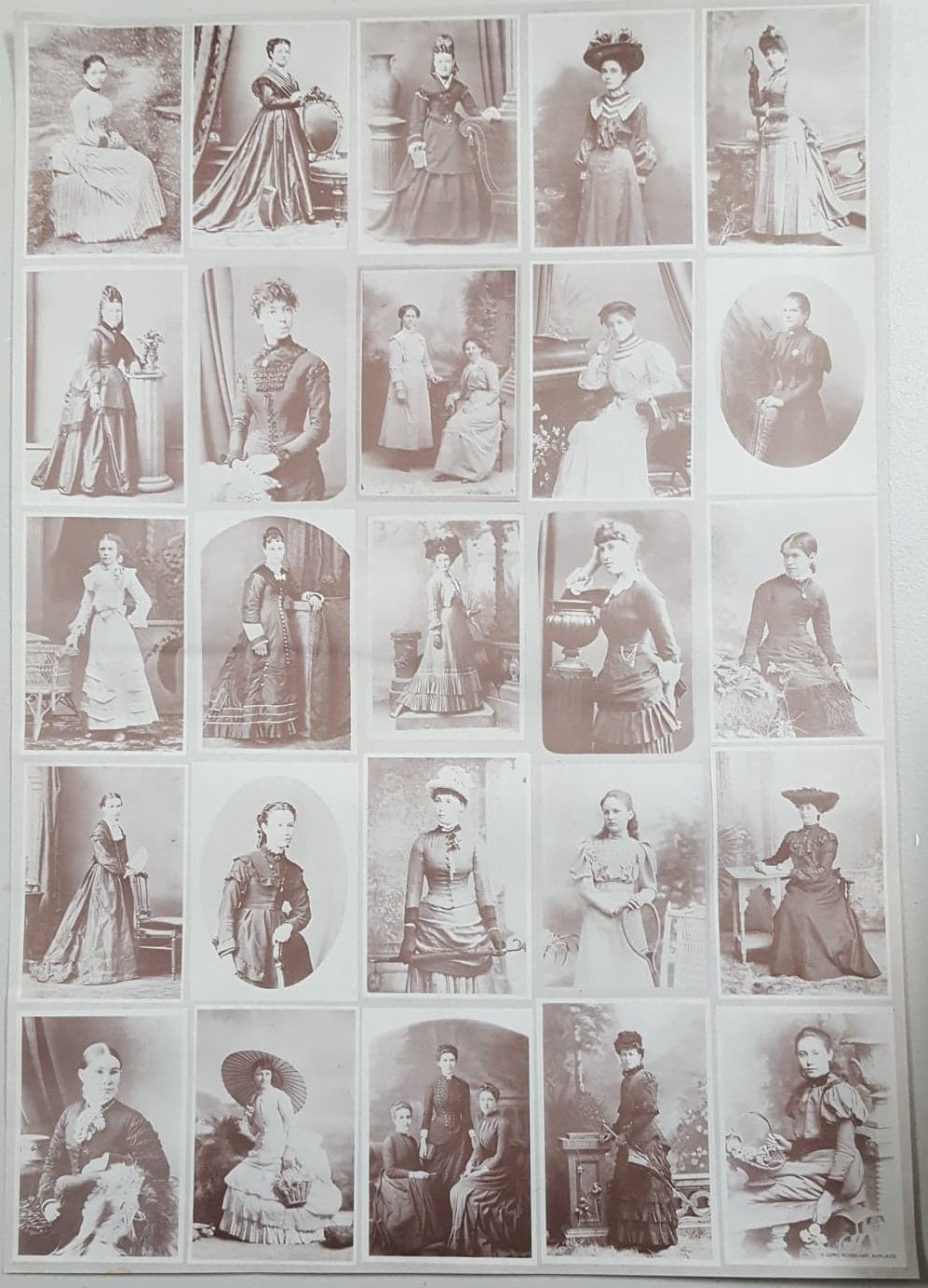 Vintage Wrapping Paper - Ladies Images